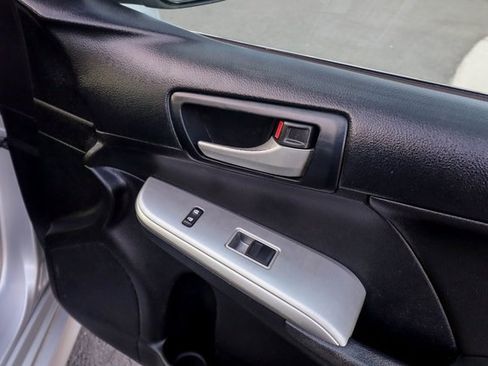 Used 2014 Toyota Camry SE image 44
