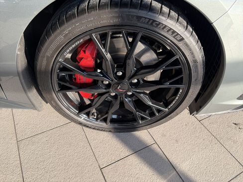 Used 2023 Chevrolet Corvette Stingray Premium Conv w/ Z51 Performance Package image 23