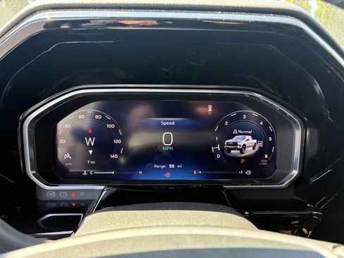 New 2026 Chevrolet Silverado 1500 LT Trail Boss w/ LT Trail Boss Premium Package AWD/4WD image 32