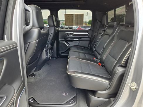 Used 2024 RAM 1500 Laramie AWD/4WD image 31