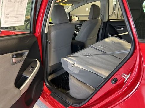 Used 2015 Toyota Prius Three image 24