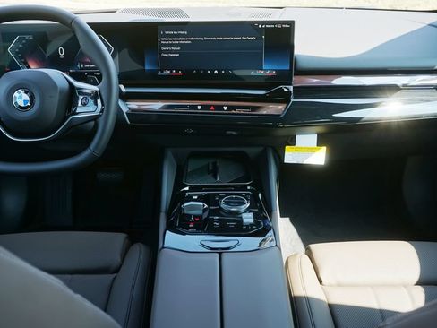 New 2027 BMW 530i xDrive w/ Premium Package AWD/4WD image 14