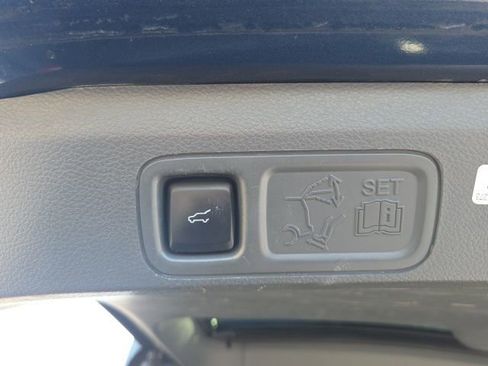 Used 2020 Lincoln Navigator Reserve w/ Luxury Package image 14