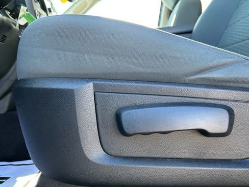 Used 2016 RAM 1500 Express image 14