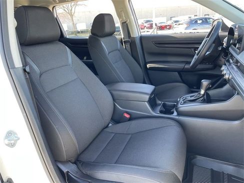 Certified 2025 Honda CR-V EX image 26