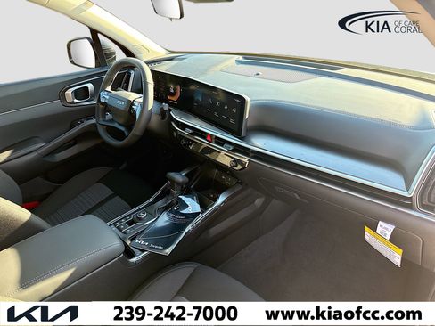 New 2026 Kia Sorento LX image 14