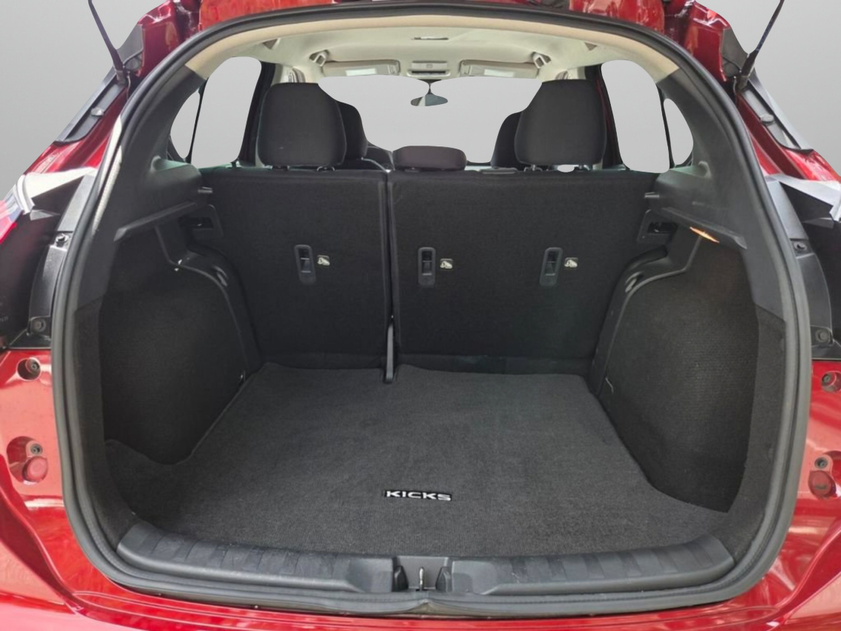 Used 2024 Nissan Kicks SV FWD image 16