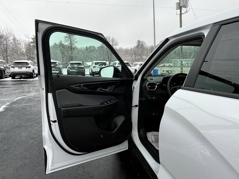 New 2026 Chevrolet TrailBlazer LS w/ LS Convenience Package image 11