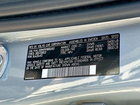 Used 2024 Volvo XC60 B5 Ultimate w/ Protection Package Premier image 33