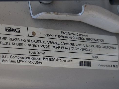 Used 2021 Ford F550 2WD Crew Cab Super Duty image 19