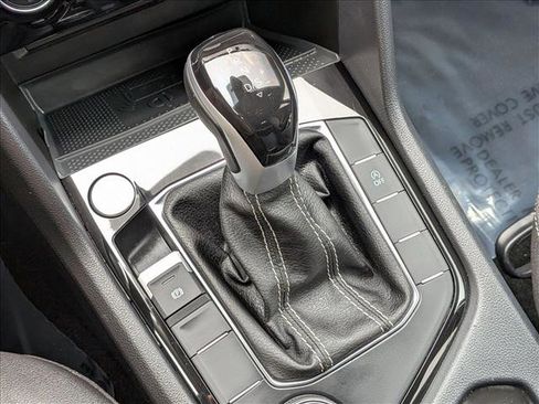 Used 2024 Volkswagen Taos SE image 12