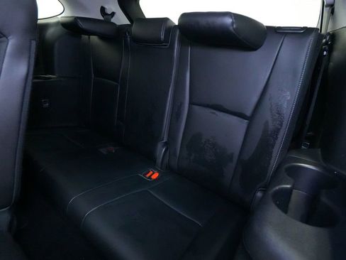 Used 2021 Toyota Highlander Limited image 23