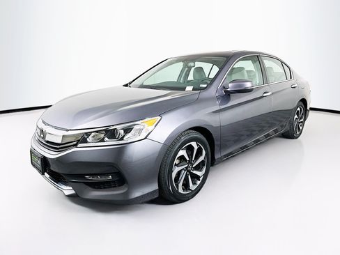 Used 2017 Honda Accord EX-L image 3