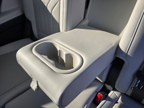 New 2026 Hyundai Santa Fe SEL AWD/4WD image 30