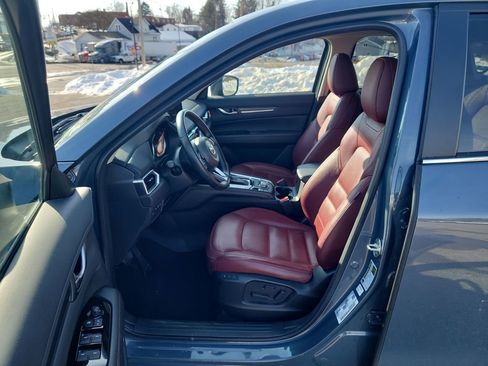 Certified 2025 MAZDA CX-5 Carbon Edition image 11