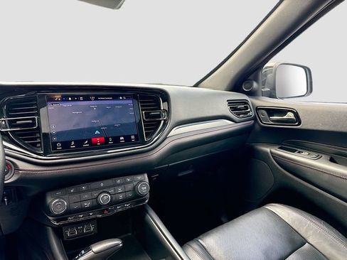 Used 2024 Dodge Durango GT image 26