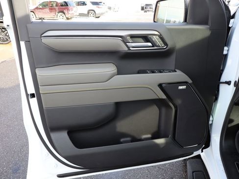 New 2026 Chevrolet Silverado 1500 ZR2 image 11