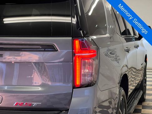 Used 2022 Chevrolet Tahoe RST w/ Luxury Package image 13