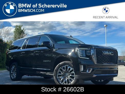 Used 2023 GMC Yukon XL Denali Ultimate AWD/4WD image 1