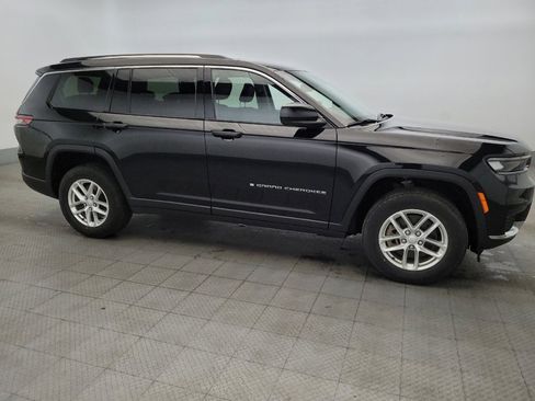 Used 2022 Jeep Grand Cherokee L Laredo w/ Luxury Tech Group I image 11