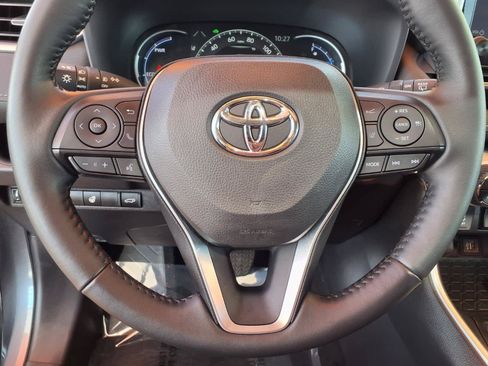 Certified 2023 Toyota RAV4 XLE Premium AWD/4WD image 21