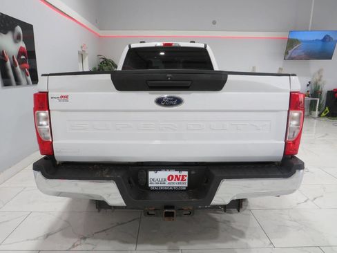 Used 2021 Ford F250 XL w/ STX Appearance Package image 5