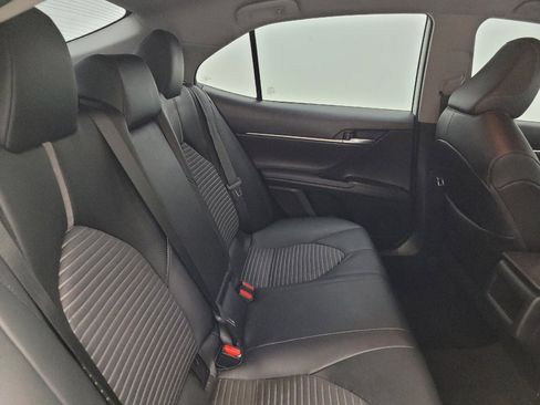 Used 2021 Toyota Camry SE w/ Convenience Package FWD image 19