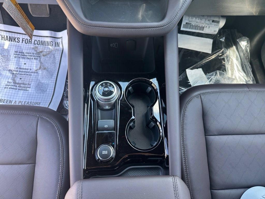 New 2026 Ford Explorer Platinum RWD image 13
