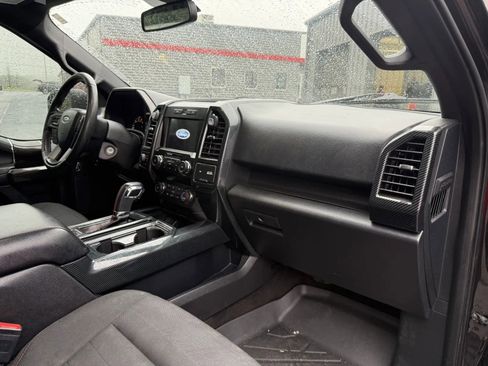 Used 2019 Ford F150 XLT w/ Equipment Group 302A Luxury AWD/4WD image 12