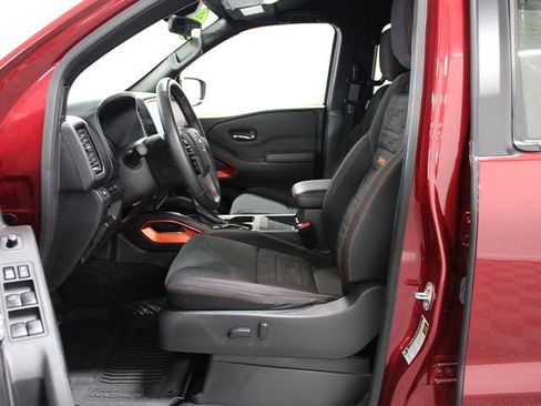 Used 2023 Nissan Frontier PRO-4X w/ Pro Convenience Package AWD/4WD image 10