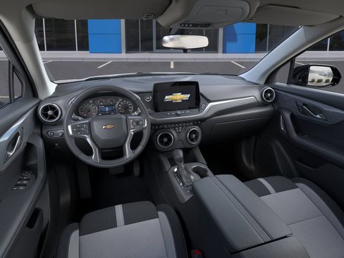 Used 2025 Chevrolet Blazer LT w/ Midnight/Sport Edition FWD image 15