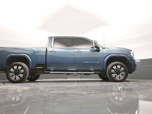Used 2024 GMC Sierra 2500 Denali w/ Denali Reserve Package image 42
