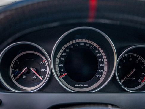 Used 2013 Mercedes-Benz C 63 AMG Sedan image 21
