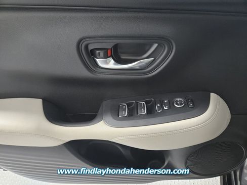 Certified 2024 Honda HR-V EX-L image 24