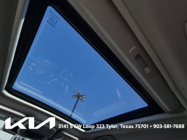 Used 2023 Subaru Forester Touring AWD/4WD image 31