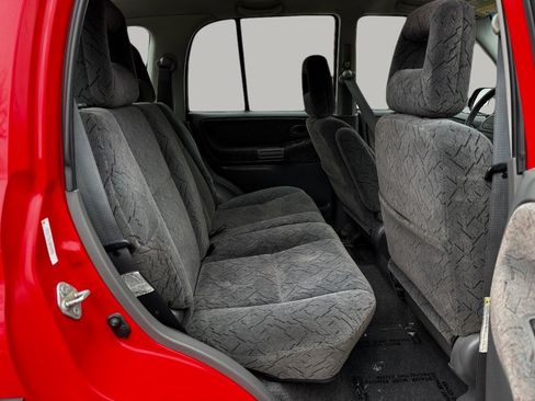 Used 2002 Chevrolet Tracker ZR2 image 18