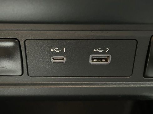 Used 2022 Nissan Frontier SV image 27