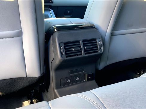 New 2026 Land Rover Range Rover Velar S image 20