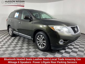 Used 2016 Nissan Pathfinder SL video 1