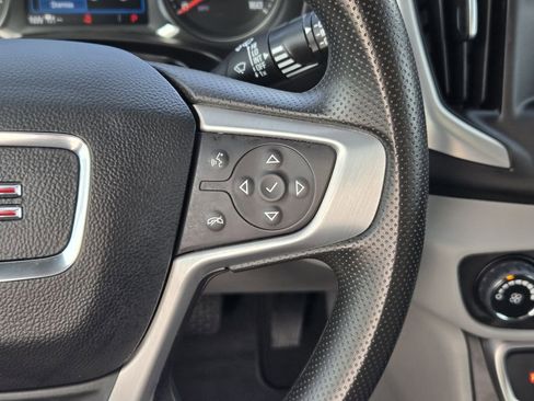 Used 2024 GMC Terrain SLE w/ Fleet Convenience Package image 26