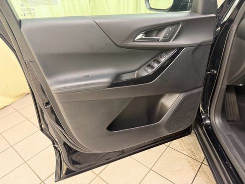 Certified 2025 Chevrolet Equinox LT image 30