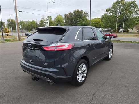 Used 2021 Ford Edge Titanium image 6