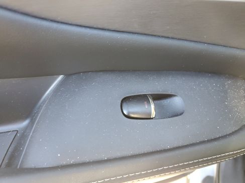 Used 2019 Nissan Murano SL image 16