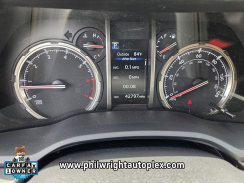 Used 2024 Toyota 4Runner TRD Sport AWD/4WD image 27