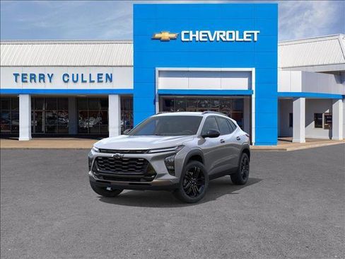 New 2025 Chevrolet Trax ACTIV w/ Driver Confidence Package image 8