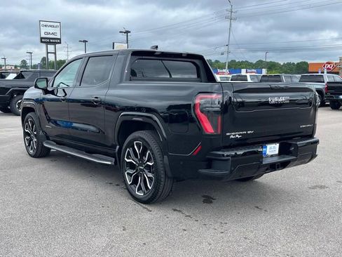 New 2025 GMC Sierra EV Denali image 5