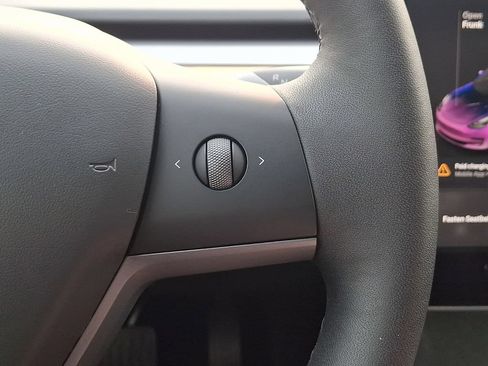 Used 2023 Tesla Model 3 Standard Range RWD image 23