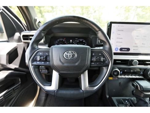 Used 2025 Toyota 4Runner Trailhunter AWD/4WD image 13