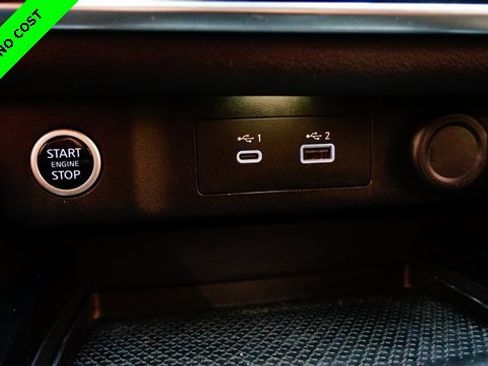 Used 2022 Nissan Rogue SV image 18