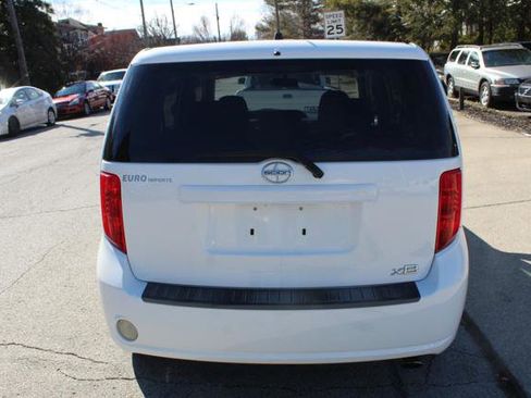 Used 2009 Scion xB image 6